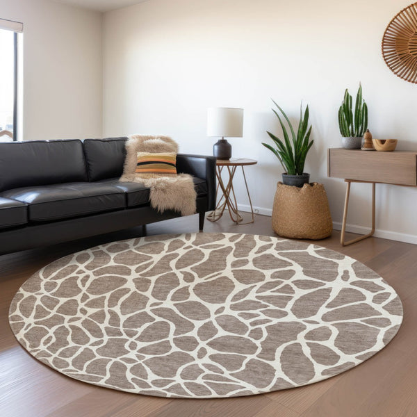 HomeRoots 8' Taupe and Ivory Geometric Round Rug - Washable, UV-Protected, Durable Design for Modern Spaces 680442