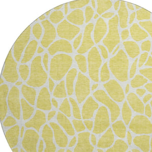 HomeRoots 8' Yellow and Ivory Geometric Area Rug – Washable, UV Protected, Stylish for High-Traffic Spaces 680448