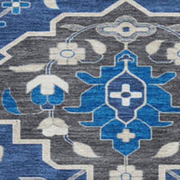 HomeRoots 8' Navy Blue, Ivory & Charcoal Damask Round Rug – Washable, Stain Resistant, UV Protected Luxury Decor 680562