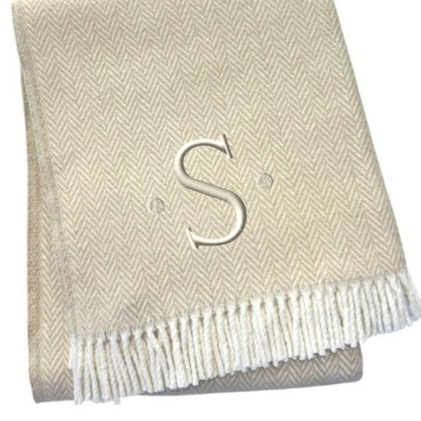 HomeRoots 55" Luxurious Herringbone Cotton Blend Throw Blanket with Personalized Initial and Tassel Trim S 680602
