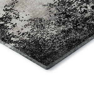 HomeRoots 8' Abstract Round Rug in Black, Gray & Silver - Washable, UV Protected, Stylish & Durable Design 680612