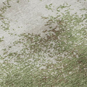 HomeRoots 8' Green And Ivory Abstract Washable Round Rug - Durable, UV Resistant, Stylish for High Traffic Areas 680636