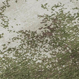 HomeRoots 8' Olive Green and Ivory Abstract Round Rug - Washable, UV-Protected, Stain-Resistant Design for Modern Homes 680666
