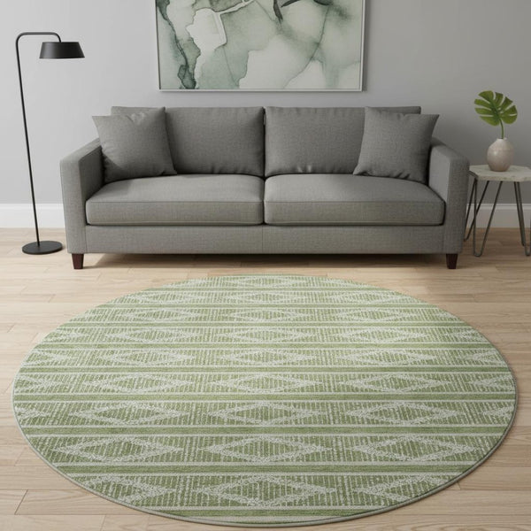 HomeRoots 8' Green And Beige Geometric Washable Round Rug - Durable, UV-Resistant, Perfect for Active Homes 680768
