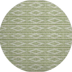 HomeRoots 8' Green And Beige Geometric Washable Round Rug - Durable, UV-Resistant, Perfect for Active Homes 680768