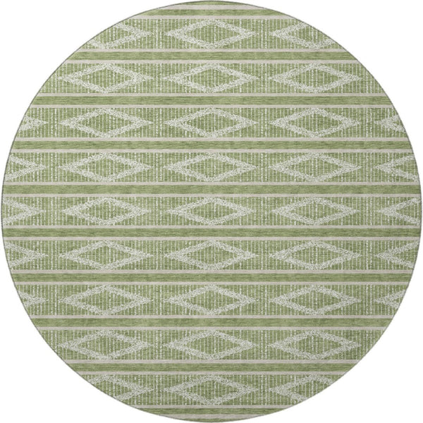 HomeRoots 8' Green And Beige Geometric Washable Round Rug - Durable, UV-Resistant, Perfect for Active Homes 680768