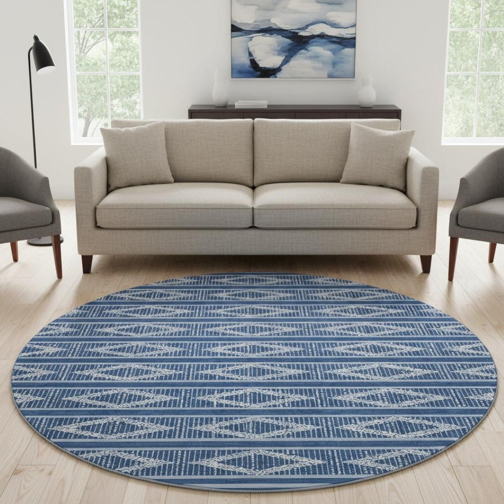 HomeRoots 8' Navy Blue & Ivory Geometric Washable Round Rug – Durable, Stylish, Stain-Resistant with UV Protection! 680792