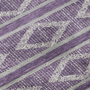 HomeRoots 8' Purple and Ivory Geometric Round Rug - Stylish, Washable, UV-Protected for High-Traffic Spaces 680810