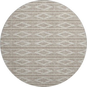 HomeRoots 8' Stylish Washable Round Rug in Taupe & Beige - Durable, UV-Protected with Modern Geometric Design! 680828