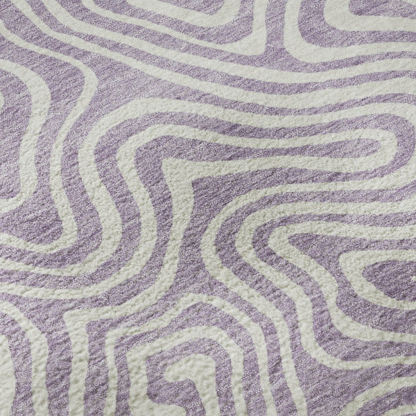 HomeRoots 8' Stylish Washable Round Rug in Lavender & Ivory - Abstract Design with UV Protection & Durability 680882