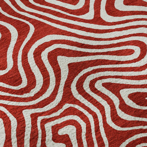 HomeRoots 8' Red And Ivory Abstract Round Rug - Washable, UV-Protected, Perfect for Active Homes & Patios 680900
