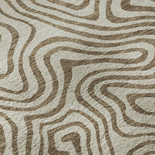 HomeRoots 8' Beige and Brown Abstract Round Rug - Washable, UV-Protected, Family-Friendly Design for Any Space 680930
