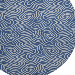 HomeRoots 8' Navy Blue and White Abstract Round Rug - Washable, UV Protected, Stylish for High-Traffic Areas 680972