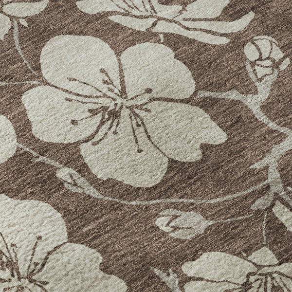 HomeRoots 8' Brown and Beige Floral Washable Round Rug with UV Protection - Durable, Stylish, and Easy Care! 681020