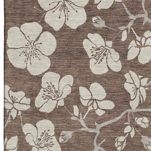 HomeRoots 8' X 10' Floral Washable Area Rug - Durable, Stain-Resistant, UV Protected for Family-Friendly Spaces 681021