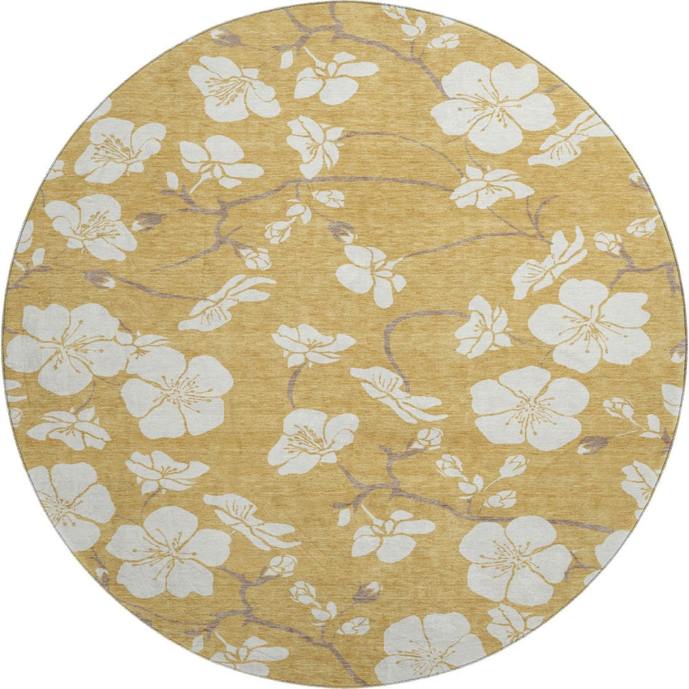HomeRoots 8' Gold and Ivory Floral Round Rug - Stylish, Washable, UV-Protected, Perfect for Family Spaces! 681032