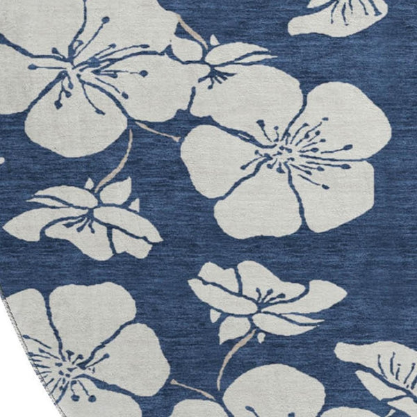 HomeRoots 8' Navy Blue and Ivory Floral Washable Round Rug - UV Protected, Durable Design for High-Traffic Areas 681050