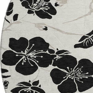 HomeRoots 8' Ivory and Black Floral Washable Round Rug - Durable, Stylish, Stain-Resistant, UV Protected Design 681158
