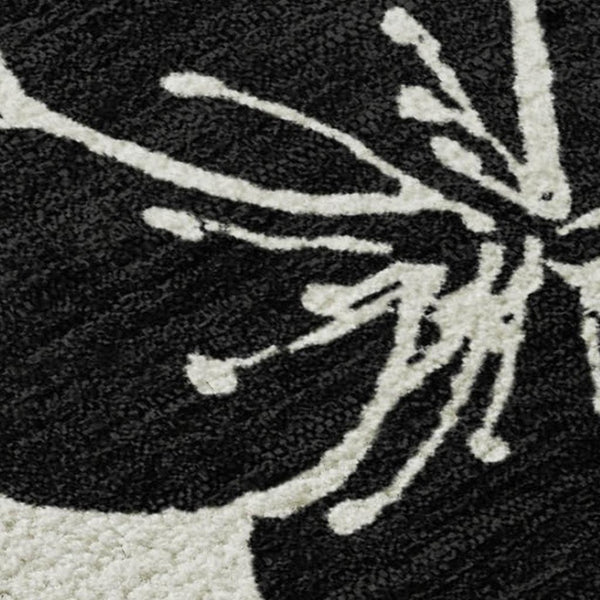 HomeRoots 10' X 14' Ivory Floral Area Rug - Stain-Resistant, Washable, UV Protected & Ideal for Family Spaces 681161