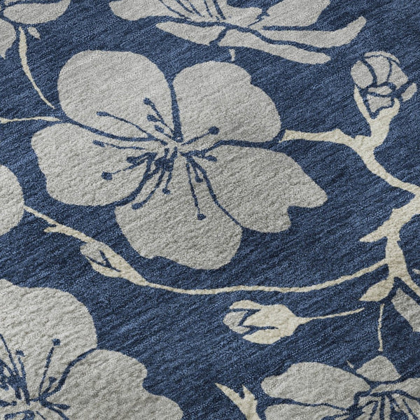 HomeRoots 8' Navy Blue Floral Round Rug - Elegant, Washable, Stain-Resistant with UV Protection for Home Decor 681176