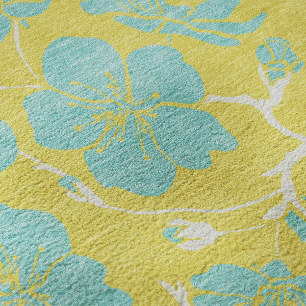 HomeRoots 8' Bright Yellow and Aqua Floral Round Rug - Washable, UV-Protected, Durable for Homes with Kids & Pets 681206