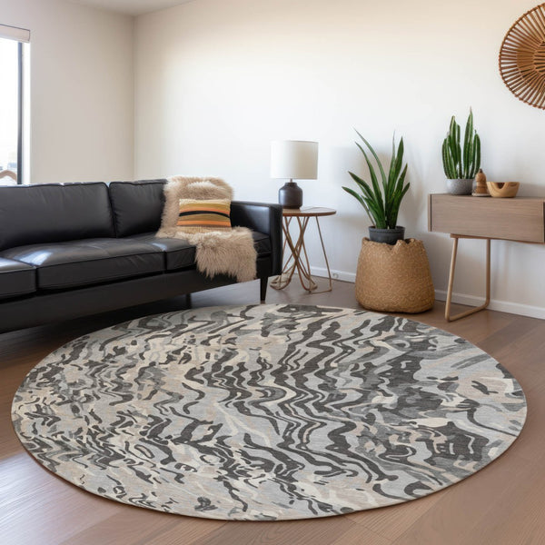 HomeRoots 8' Gray Silver And Ivory Abstract Round Rug - Washable, Durable, UV Protected for High-Traffic Homes 681446