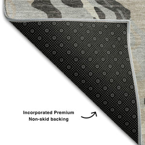 HomeRoots 8' Gray Silver And Ivory Abstract Round Rug - Washable, Durable, UV Protected for High-Traffic Homes 681446