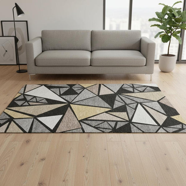 HomeRoots 5' Modern Geometric Washable Area Rug in Black, Beige & Ivory - UV Protected & Stain Resistant! 681499