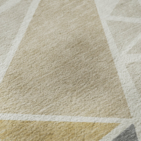 HomeRoots 8' Ivory Gold Green Geometric Washable Round Rug - Durable, Stain-Resistant, UV-Protected Elegance 681524
