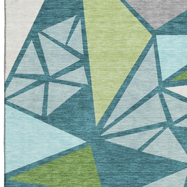 HomeRoots 8' X 10' Teal Green & Ivory Geometric Area Rug - Washable, UV Protected, Stain Resistant & Stylish! 681549