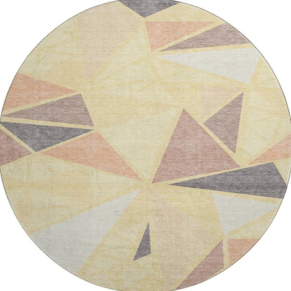 HomeRoots 8' Wheat Gray and Copper Geometric Washable Round Rug – UV Protected, Stain Resistant, Kid & Pet Friendly 681554