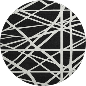 HomeRoots 8' Black & Ivory Geometric Washable Round Rug - Durable, UV-Protected, Ideal for Homes with Kids & Pets 681572