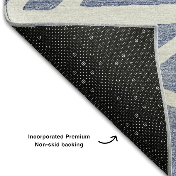 HomeRoots 8' X 10' Denim Blue Geometric Area Rug - Washable, UV Protected, Stain Resistant for Homes & Patios 681591