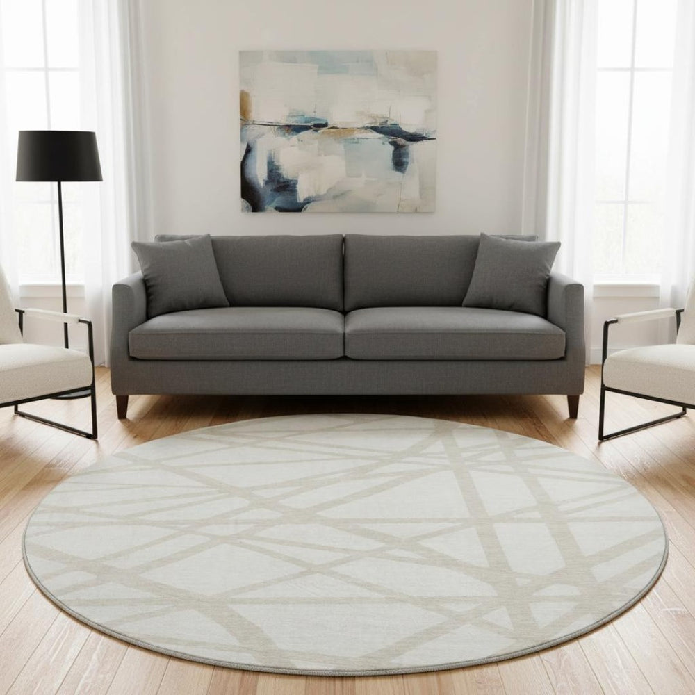 HomeRoots 8' Ivory and Beige Geometric Round Rug - Washable, UV-Protected, Stain-Resistant, Easy-Care Decor 681614