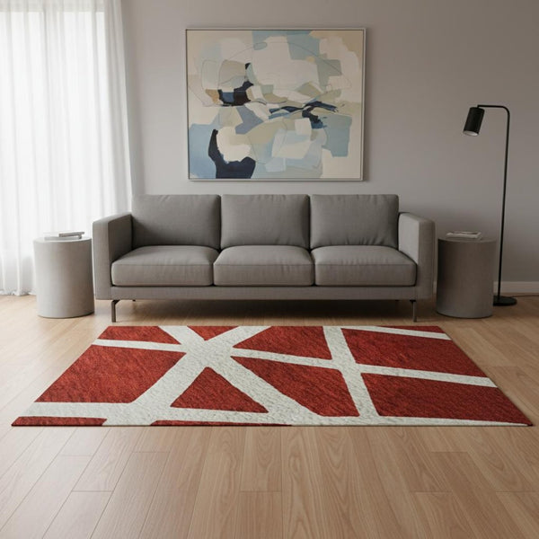 HomeRoots 5' X 8' Red & Ivory Geometric Area Rug - Washable, UV-Protected, Perfect for High-Traffic Spaces! 681637