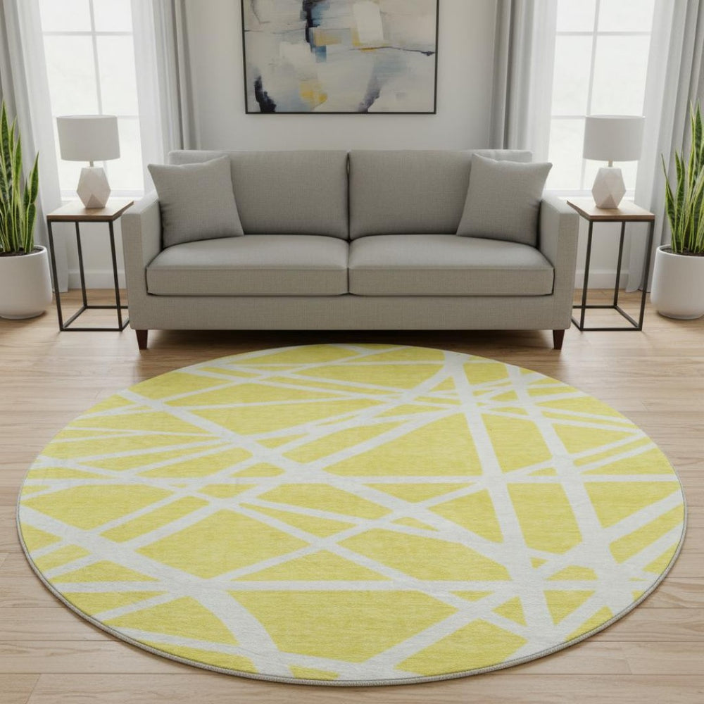 HomeRoots 8' Yellow and Ivory Geometric Round Rug - Washable, UV-Protected, Stylish & Durable for Any Space! 681650