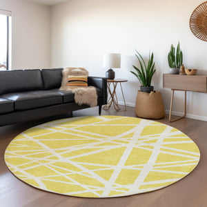 HomeRoots 8' Yellow and Ivory Geometric Round Rug - Washable, UV-Protected, Stylish & Durable for Any Space! 681650
