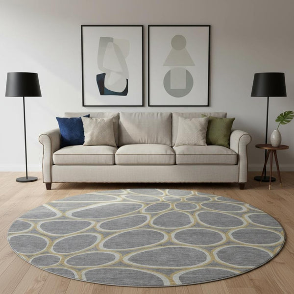 HomeRoots 8' Gray, Ivory & Gold Geometric Washable Round Rug - Durable, UV Protected & Stain Resistant Design 681686