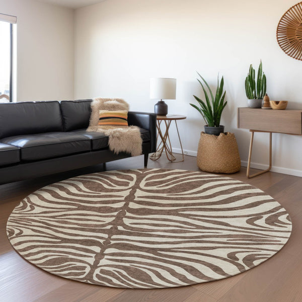 HomeRoots 8' Brown and Beige Animal Print Washable Round Rug – Durable, Stylish, UV-Protected for Any Space 681746