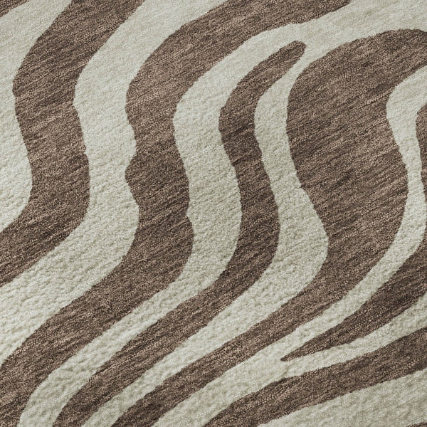 HomeRoots 8' Brown and Beige Animal Print Washable Round Rug – Durable, Stylish, UV-Protected for Any Space 681746