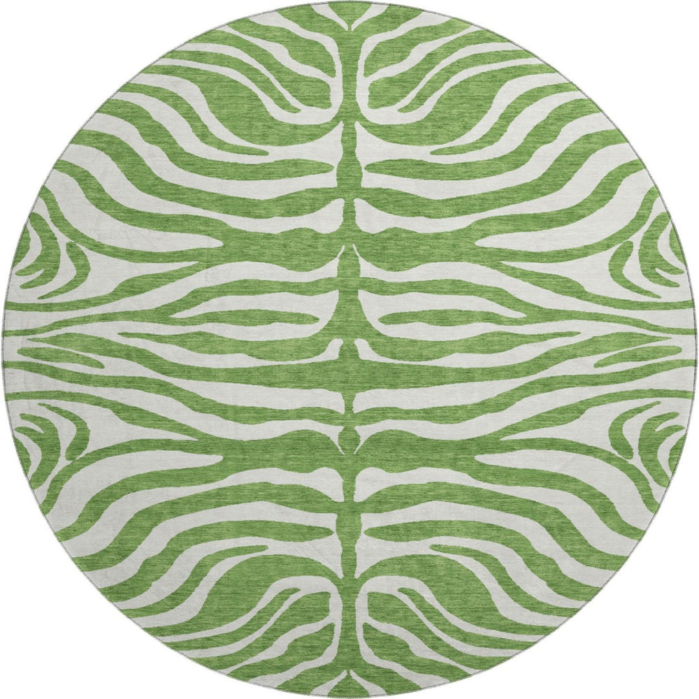 HomeRoots 8' Green And Ivory Animal Print Round Rug – Washable, UV Protected, Durable, Family-Friendly Design 681758