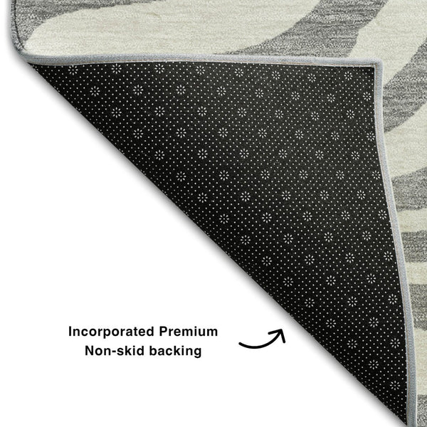 HomeRoots 8' X 10' Gray And Ivory Animal Print Area Rug - Washable, UV-Protected, Stylish & Durable Design 681771