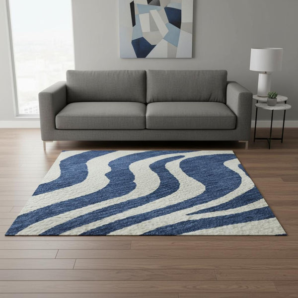 HomeRoots 5' X 8' Navy Blue & Ivory Animal Print Rug - Stylish, Washable, UV-Protected for Pet-Friendly Homes 681781