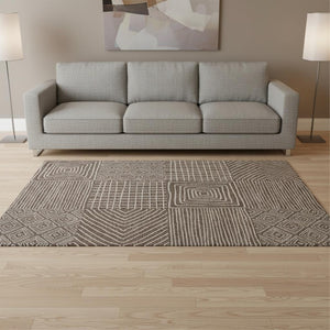 HomeRoots 5' X 8' Stylish Brown & Beige Geometric Area Rug - Washable, UV Protected, Perfect for Families! 681877