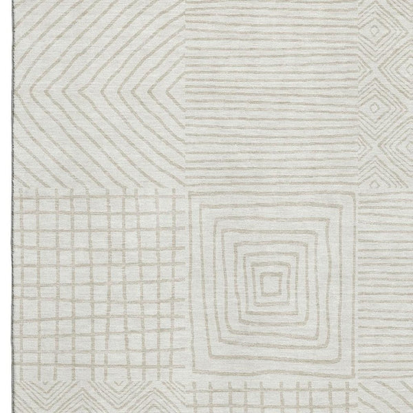 HomeRoots 5' X 8' Stylish Ivory Beige Geometric Area Rug - Washable, UV Protected, Pet & Kid Friendly Design! 681895