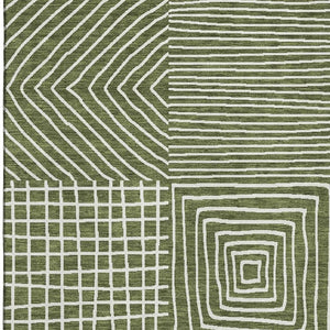 HomeRoots 5' Olive Green & Ivory Geometric Area Rug - Washable, UV Protected, Durable for High-Traffic Spaces 681913