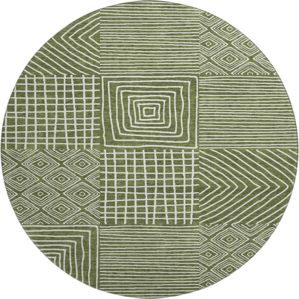 HomeRoots 8' Olive Green & Ivory Geometric Round Rug - Washable, UV-Protected, Stain-Resistant Design for Homes 681914