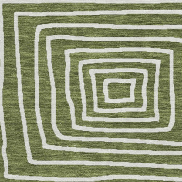 HomeRoots 8' Olive Green & Ivory Geometric Round Rug - Washable, UV-Protected, Stain-Resistant Design for Homes 681914