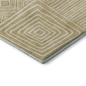 HomeRoots 8' Wheat and Ivory Geometric Round Rug – Washable, UV-Protected, Stylish & Durable for Any Space 681938