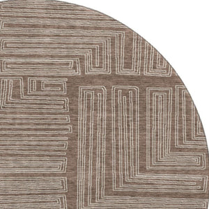 HomeRoots 8' Brown and Beige Geometric Round Rug - Washable, UV Protected, Perfect for Homes with Kids & Pets 681956